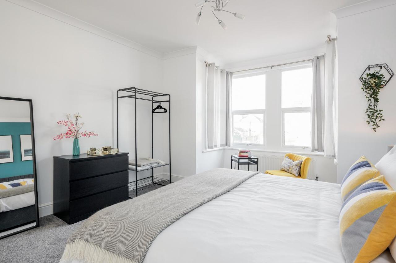 Business & Leisure 2 Bedroom & Parking By Damask Homes Ilford Zewnętrze zdjęcie